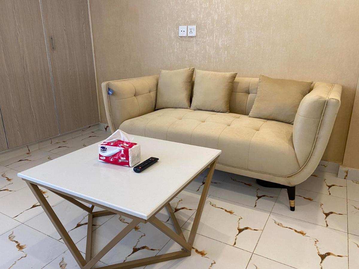 Burj Al Bahria Town Luxury Suites Lahore Luaran gambar