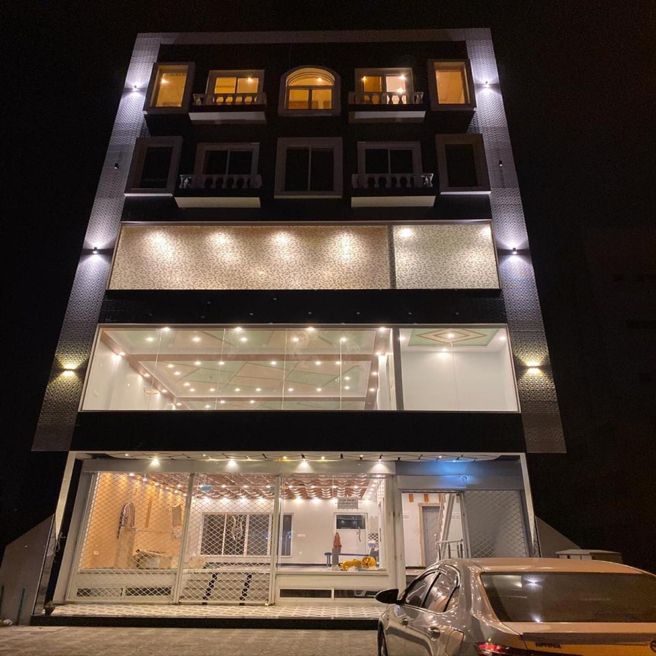 Burj Al Bahria Town Luxury Suites Lahore Luaran gambar