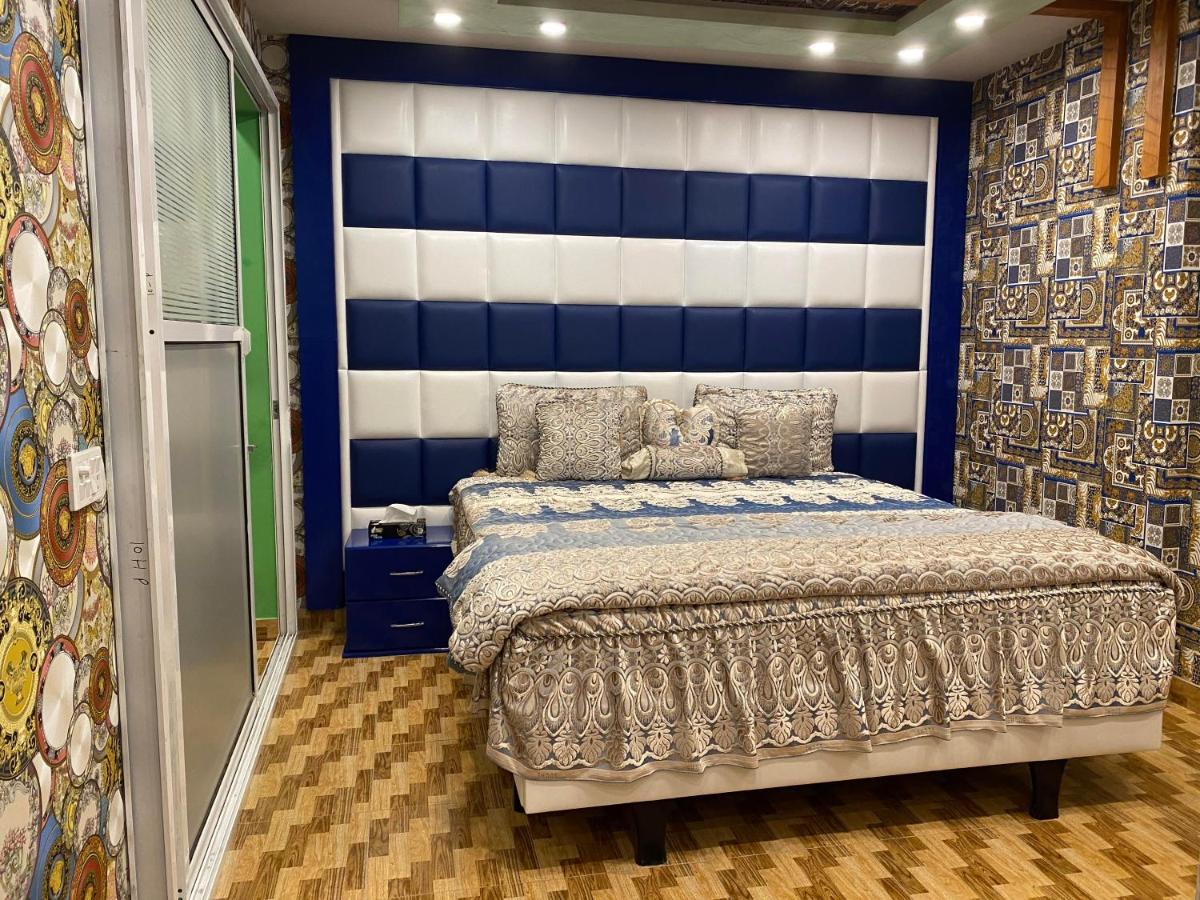 Burj Al Bahria Town Luxury Suites Lahore Luaran gambar